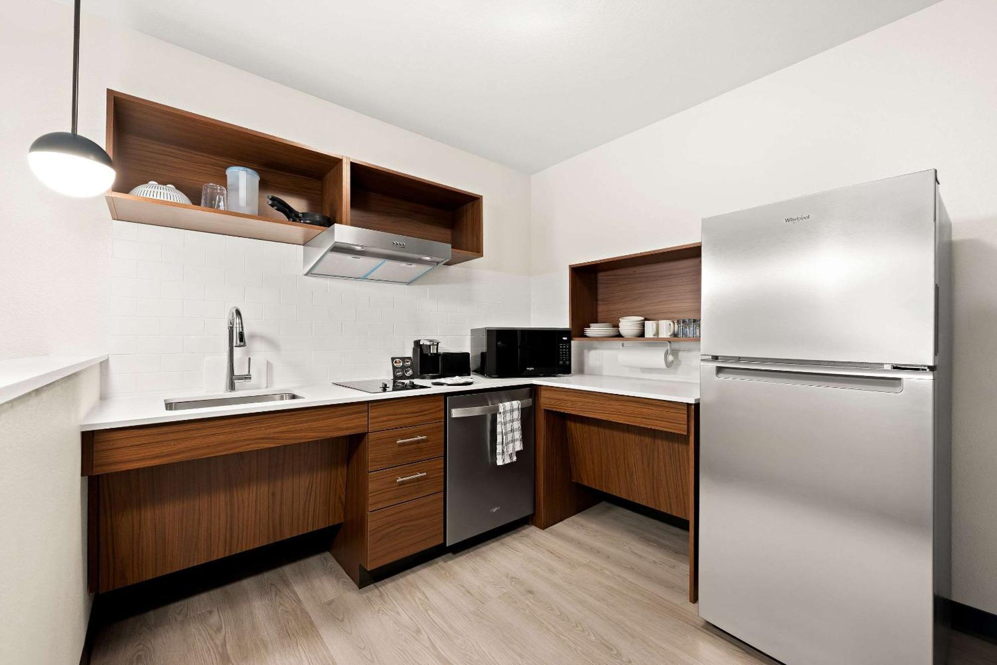 Everhome Suites Huntsville - Research Park Экстерьер фото