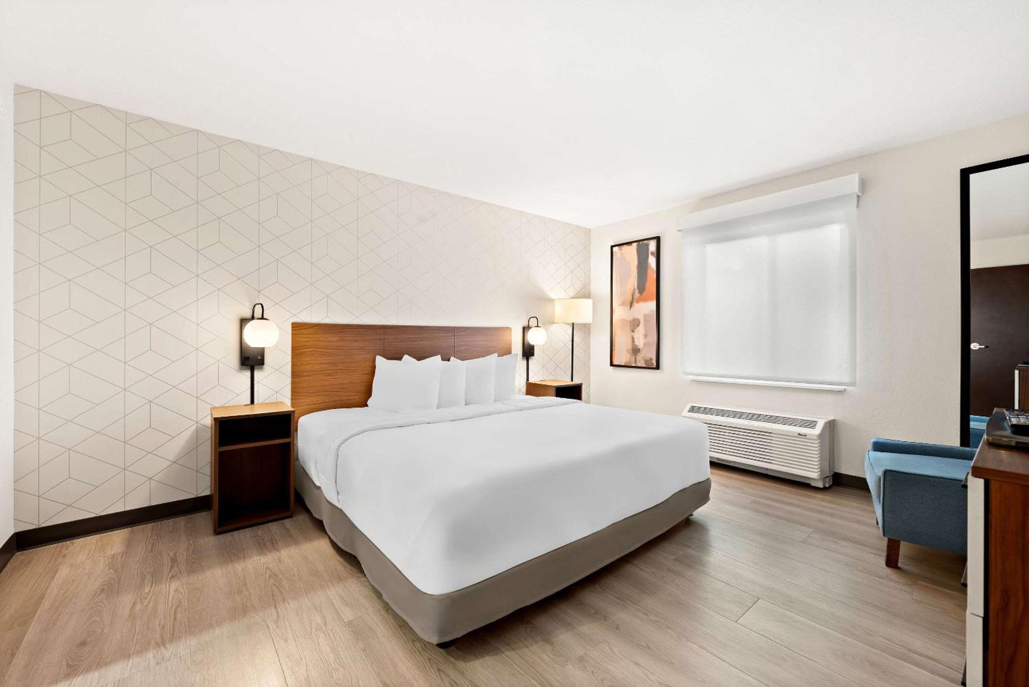 Everhome Suites Huntsville - Research Park Экстерьер фото