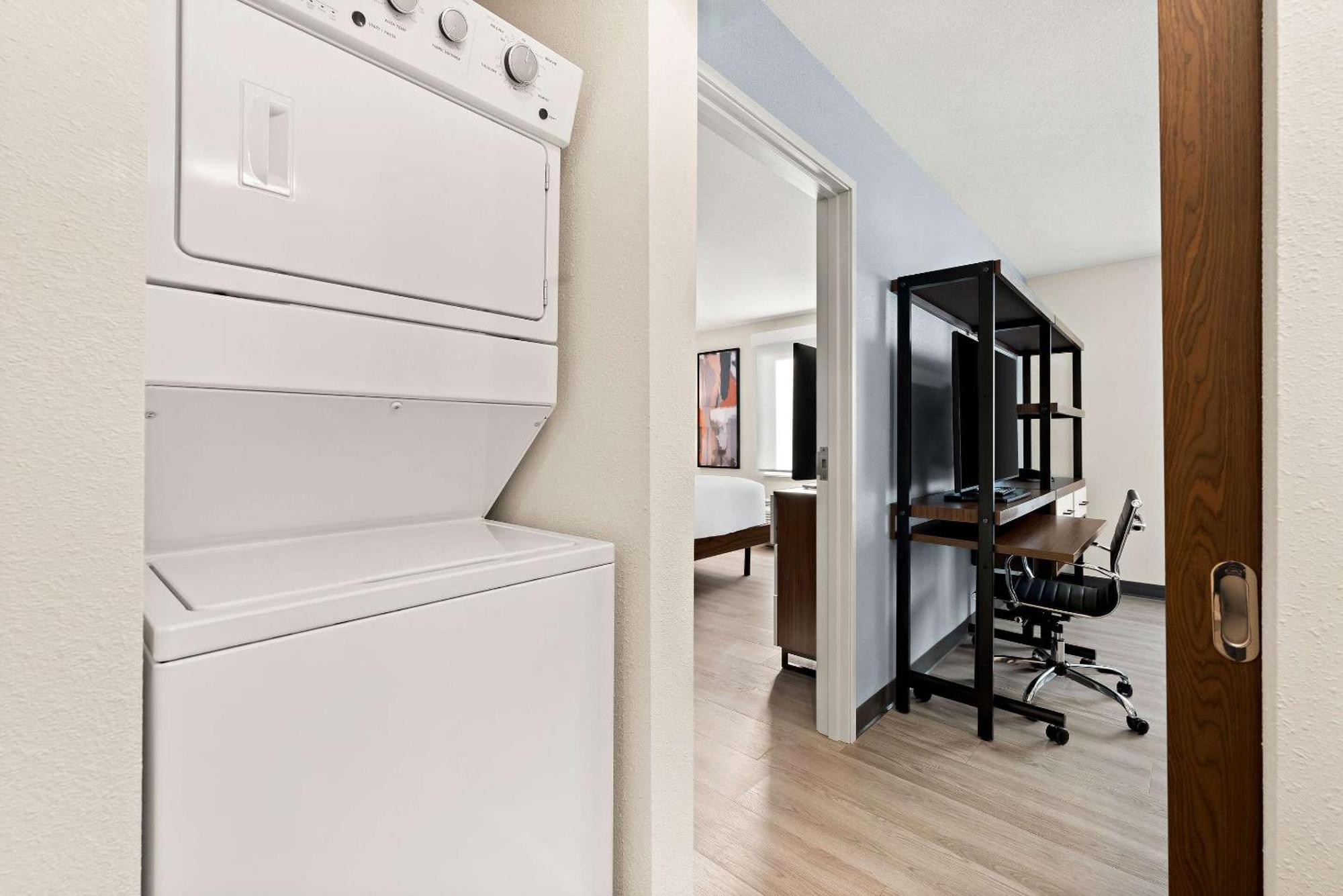Everhome Suites Huntsville - Research Park Экстерьер фото